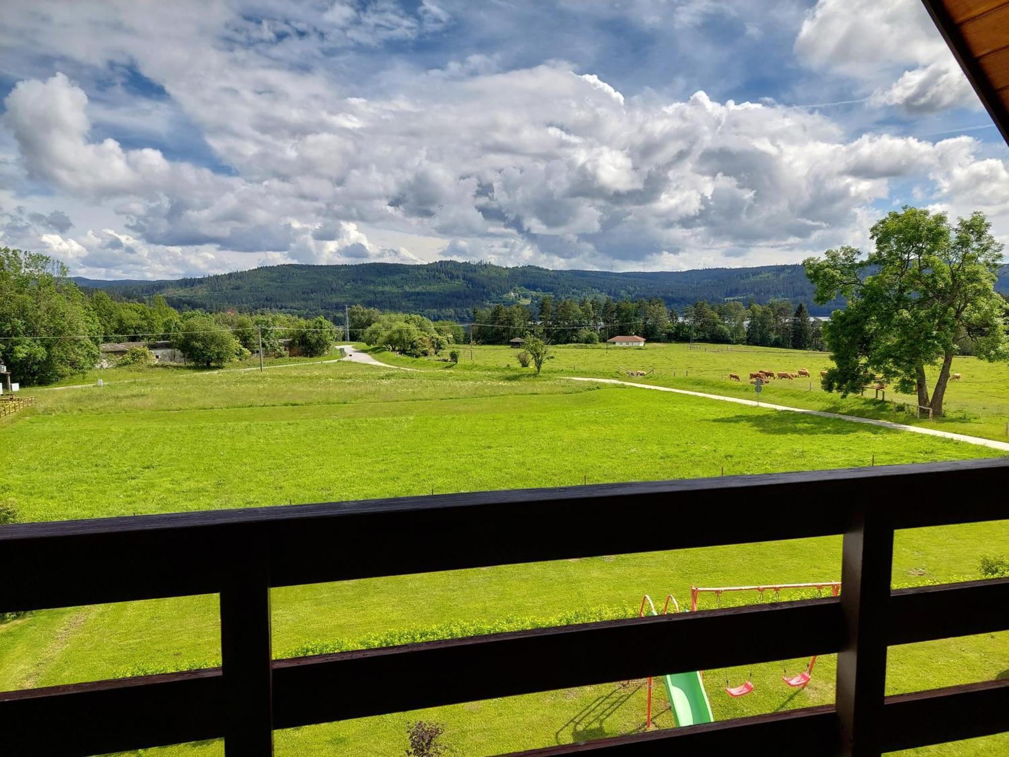 Penzion Slupecna Lipno nad Vltavou Exterior photo